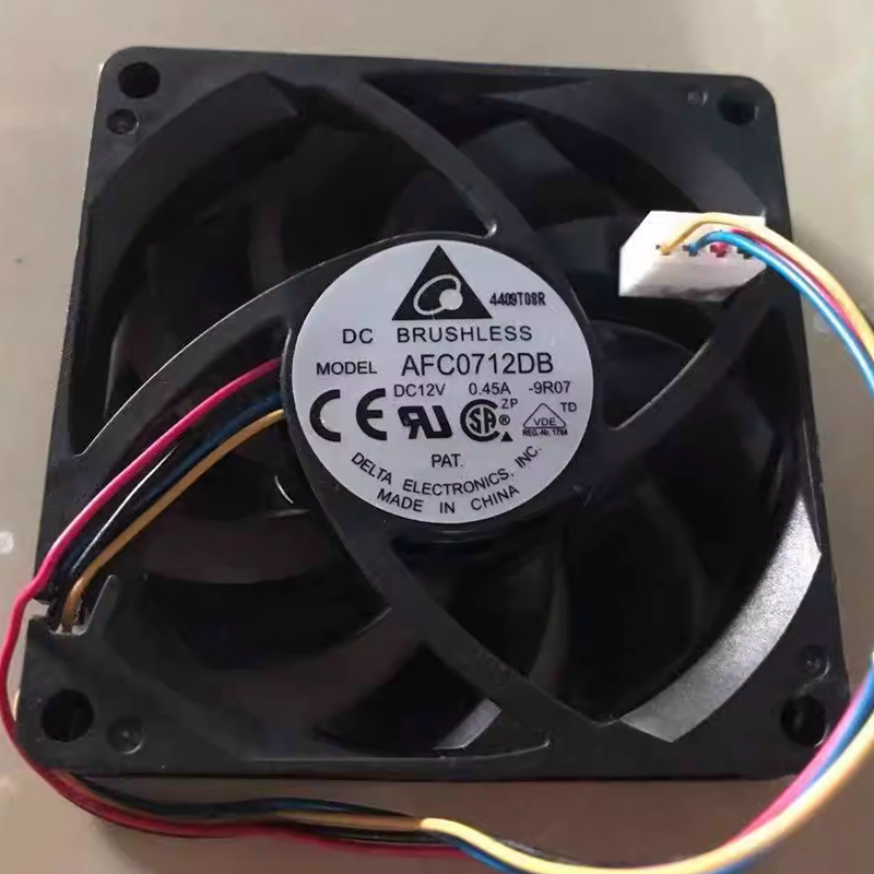 台达 7015 12V 0.45A AFC0712DB 4线PWM温控 双滚珠 CPU散热风扇