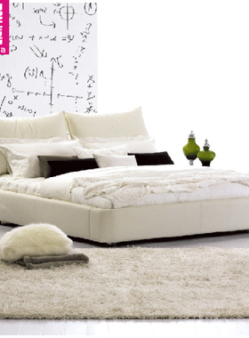 艺曼世嘉 皮艺软床 皮床 真皮床 真皮软床 1.8米 双人床 婚床Y196