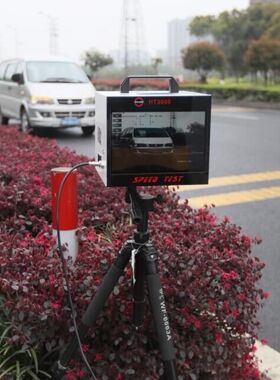 HT3000A移动高清测速仪 交通测速设备 实时查看抓拍画面 超速抓拍