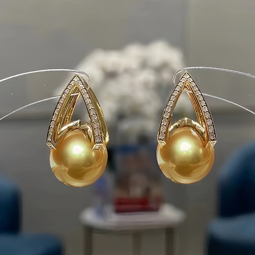 热巴款金色系纯天然真珍珠耳环吊坠项链M字家套装耳扣轻奢高级感