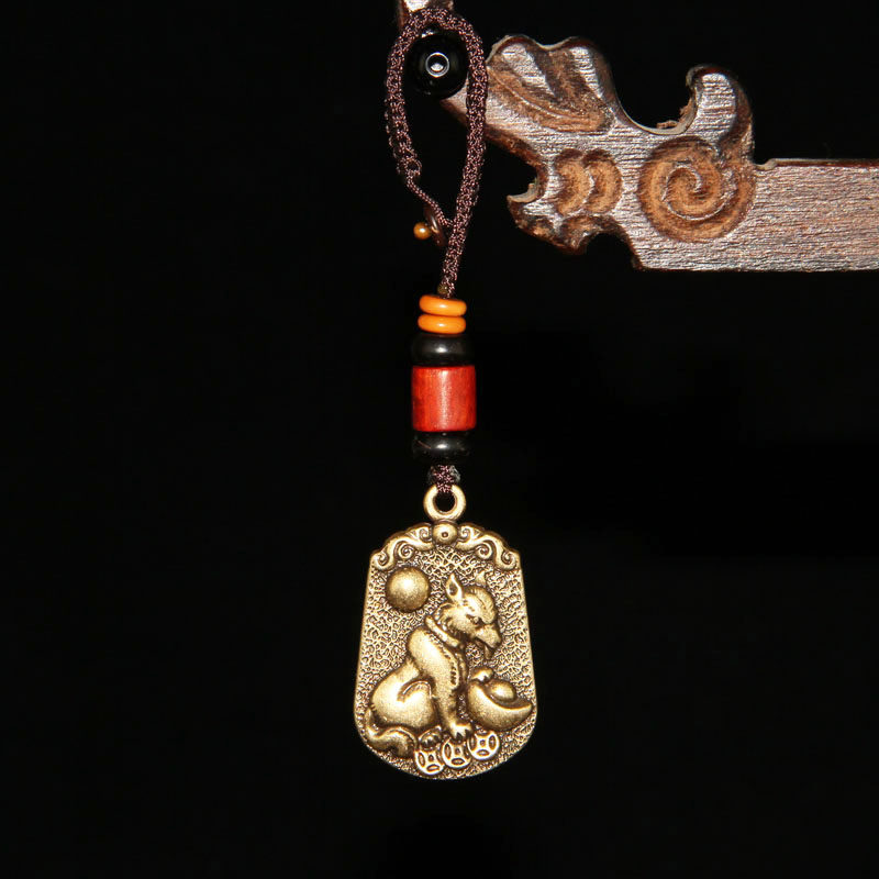 益鼎贵2021牛年属虎吉祥物贵犬通财纯黄铜编织汽车钥匙扣挂件财狗