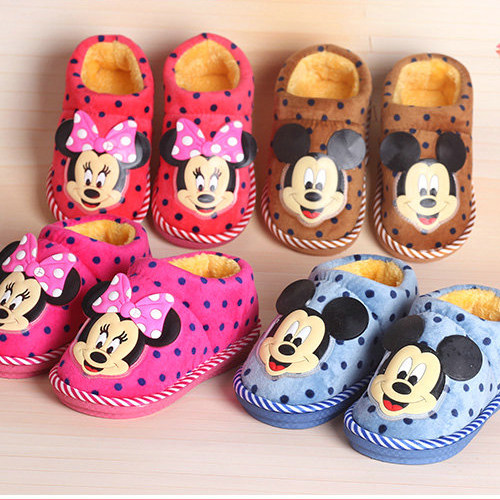 Pantoufles enfants en suède pour hiver - semelle caoutchouc - Ref 1031953 Image 3