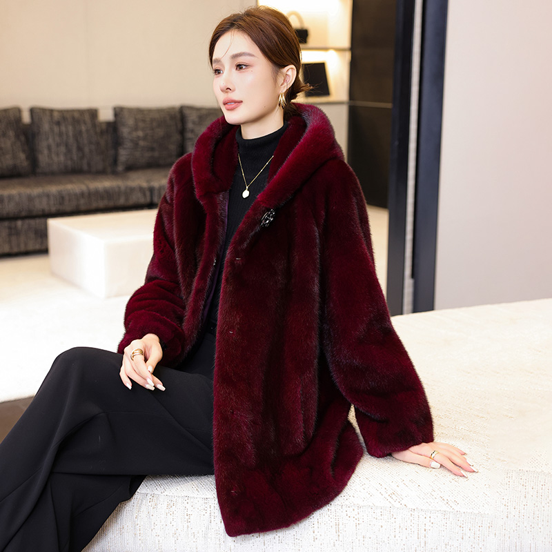 燕夫人新款貂皮大衣女连帽裘皮貂毛妈妈装大码加厚皮草外套中长款