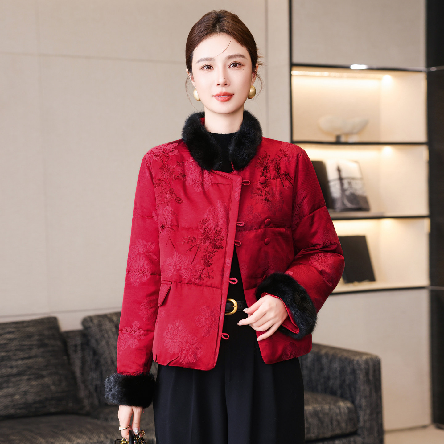 新中式国风鹅绒羽绒服女2025冬季新款绣花水貂毛袖立领外套短款,女装/女士精品,羽绒服,淘宝优惠券,粉丝福利购,淘宝优惠卷