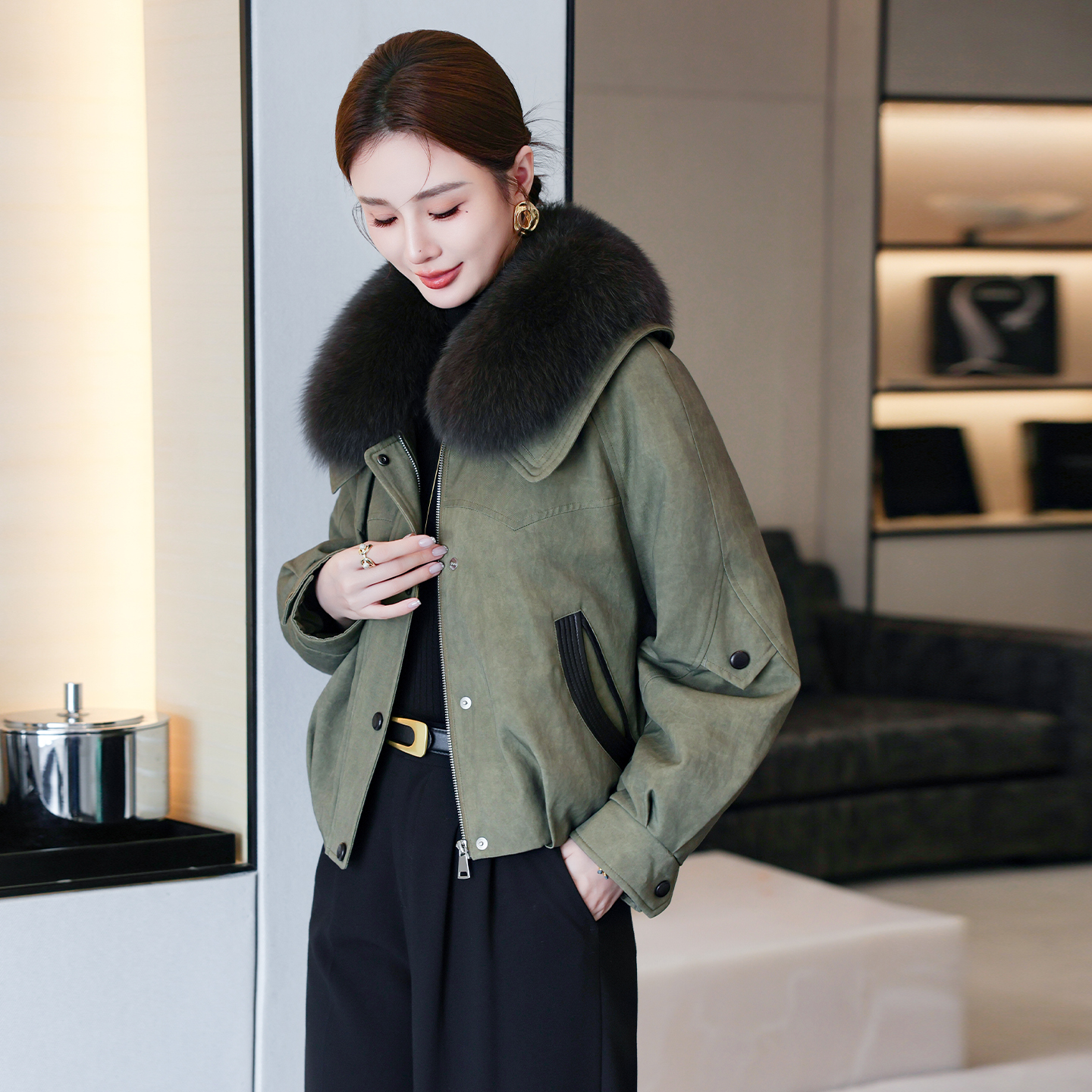 皮草羽绒服女2025冬季新款洋气狐狸大毛领派克服夹克外套短款潮