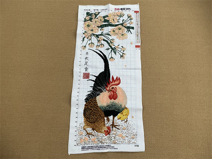 纯手工十字绣成品绣好的公鸡母鸡吃米丰衣足食竖版玄关走廊包邮
