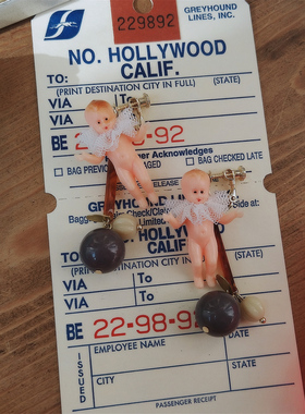 拖延症患者的 原创设计 手作Dolls系列 塑料娃娃 古怪耳饰 单只a4