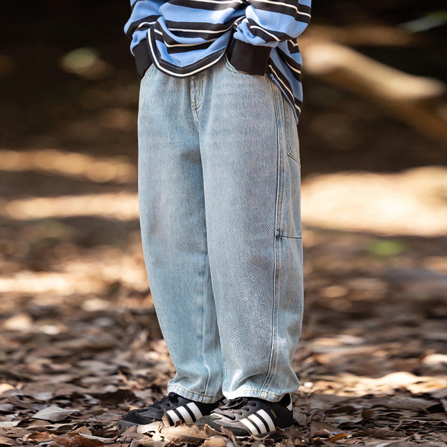 男童牛仔裤秋装2025新款童装复古弯刀裤哈伦百搭潮范长裤儿童裤子