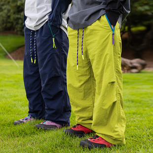 2025新款 儿童裤 多巴胺户外伞兵裤 双层冲锋长裤 子 山系童装 男童秋装