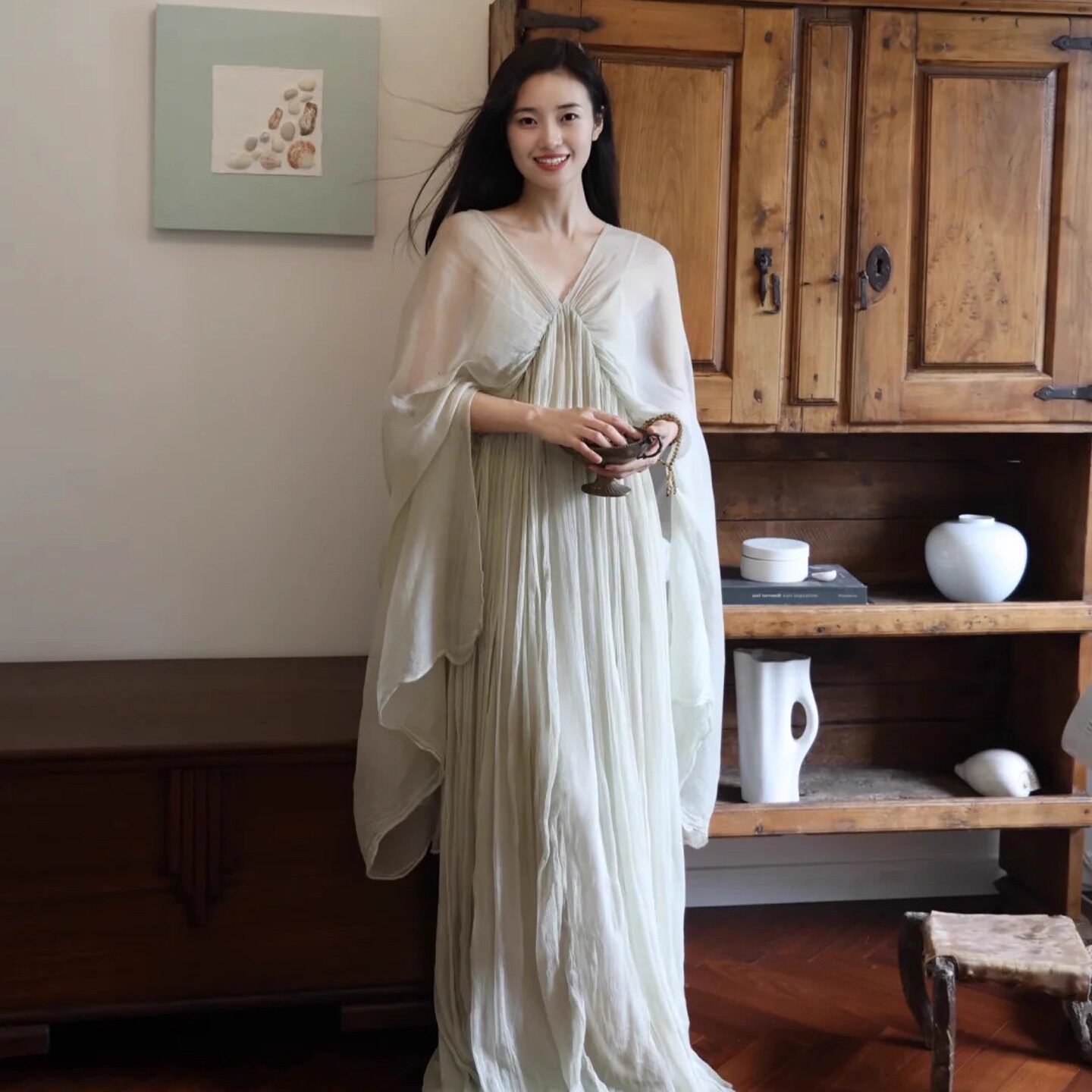 新中式V领气质古典优雅高端洋气小众仙气飘飘度假防晒连衣裙早秋,女装/女士精品,连衣裙,淘宝优惠券,粉丝福利购,淘宝优惠卷