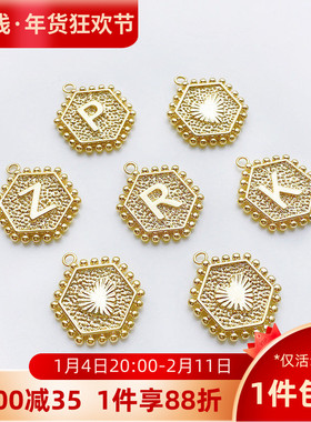 14K包金保色六边形爱心字母吊坠