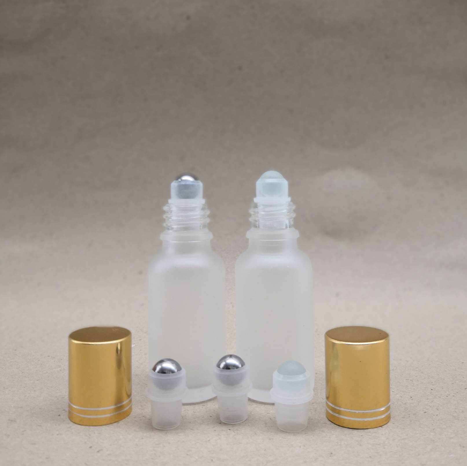 5-10-15-20-30-50-100ml蒙砂玻璃珠滚珠瓶走珠瓶钢珠精油分装空瓶