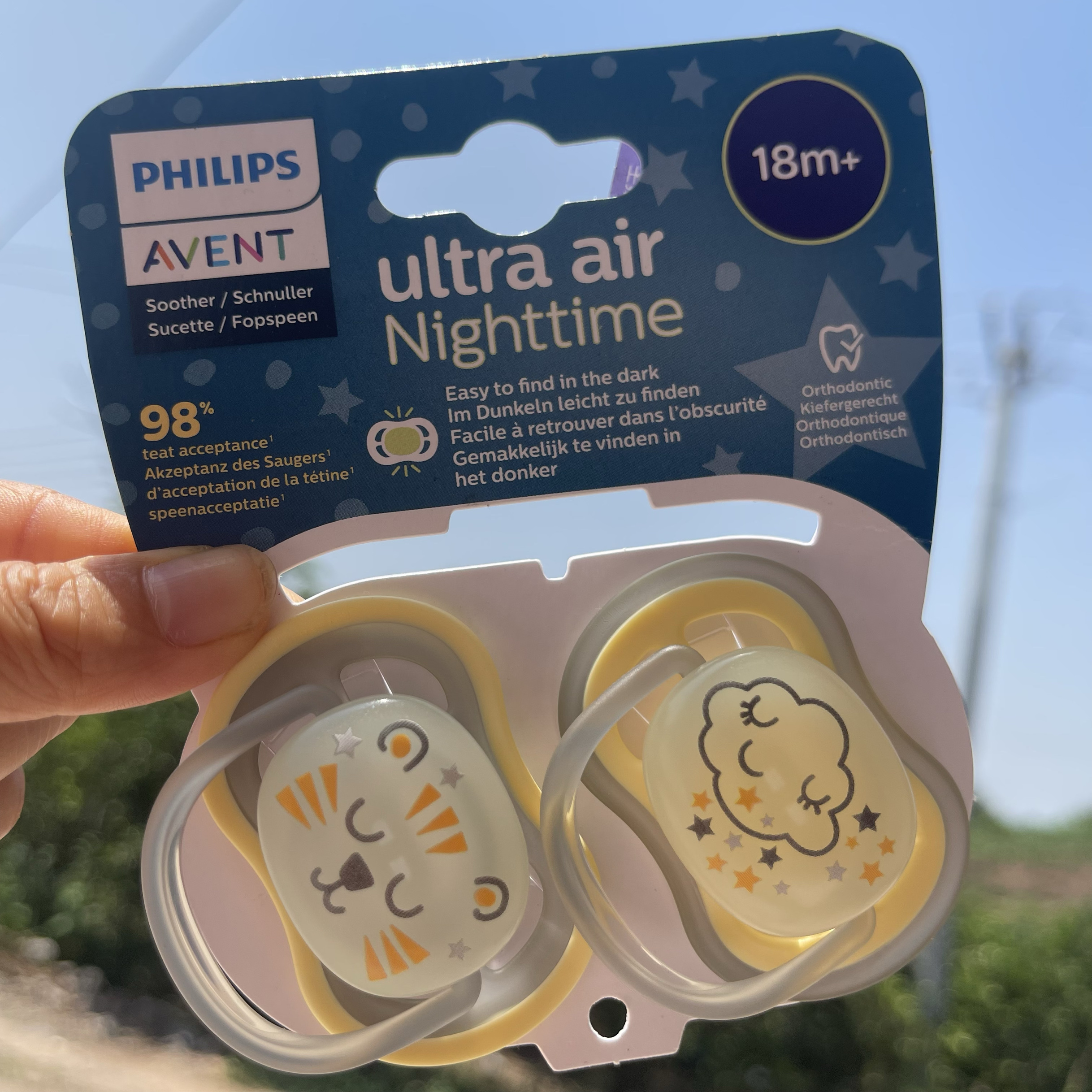 AVENT/新安怡安抚奶嘴新生婴儿进口宝宝安睡柔软四孔透气0-6-18月