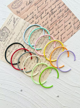 2025年新款手工beads糖果色圆圈手镯女小众高级感轻奢气质手环女