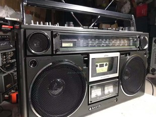 真 成色也不错 好听 三洋9994K收录机功能全好 原装