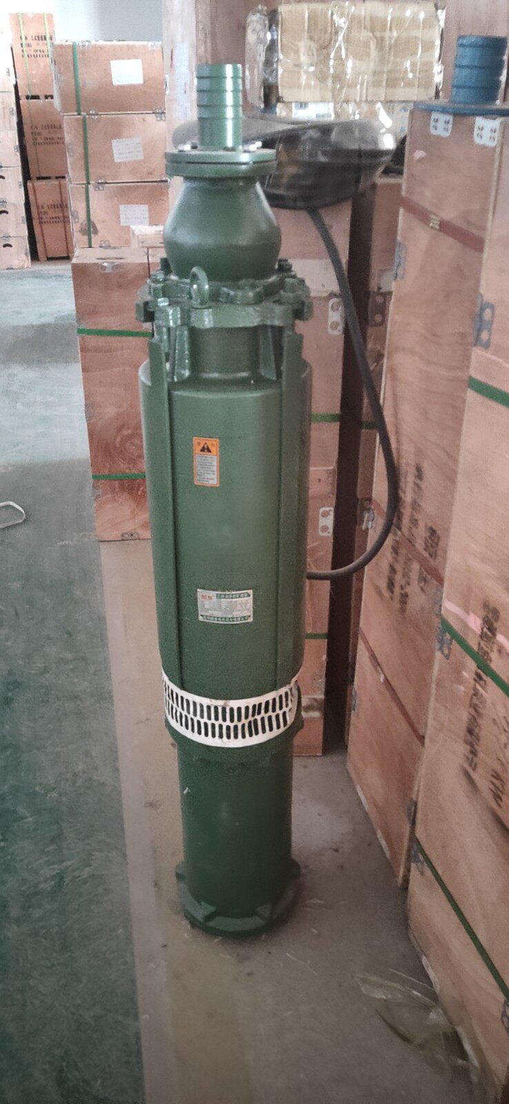昆明鲸鱼大功率高扬程大流量工业用农用抽水机排污泵油浸泵矿用泵