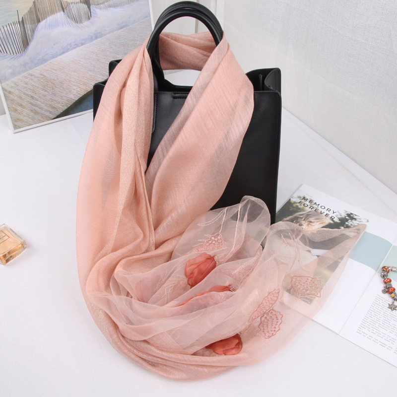 长款真丝丝巾重磅手工桑蚕丝围巾女冬季薄款百搭妈妈纱巾披肩外搭