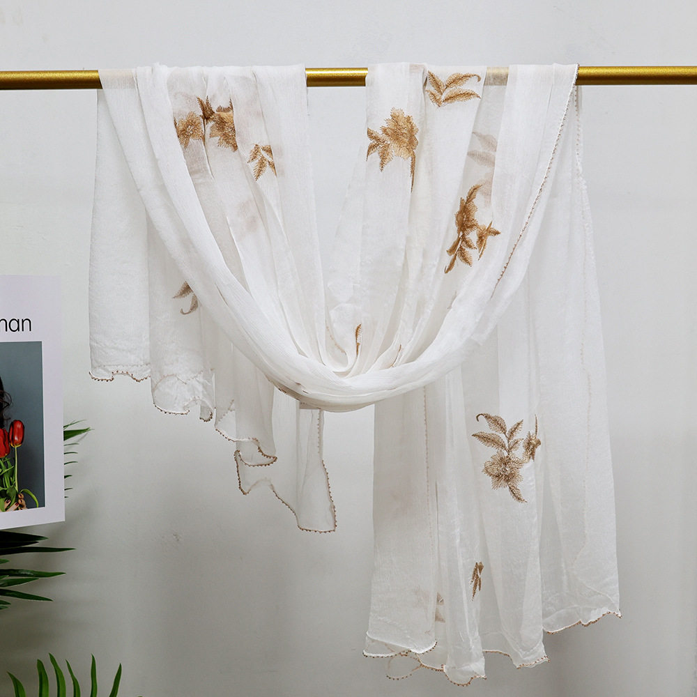 真丝刺绣花丝巾女春秋冬季百搭长款围脖红色旗袍披肩两用纱巾薄款