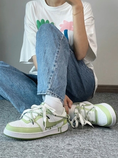 球鞋定制Nike Court Vision 抹茶逃逸双鞋带厚底增高情侣低帮板鞋