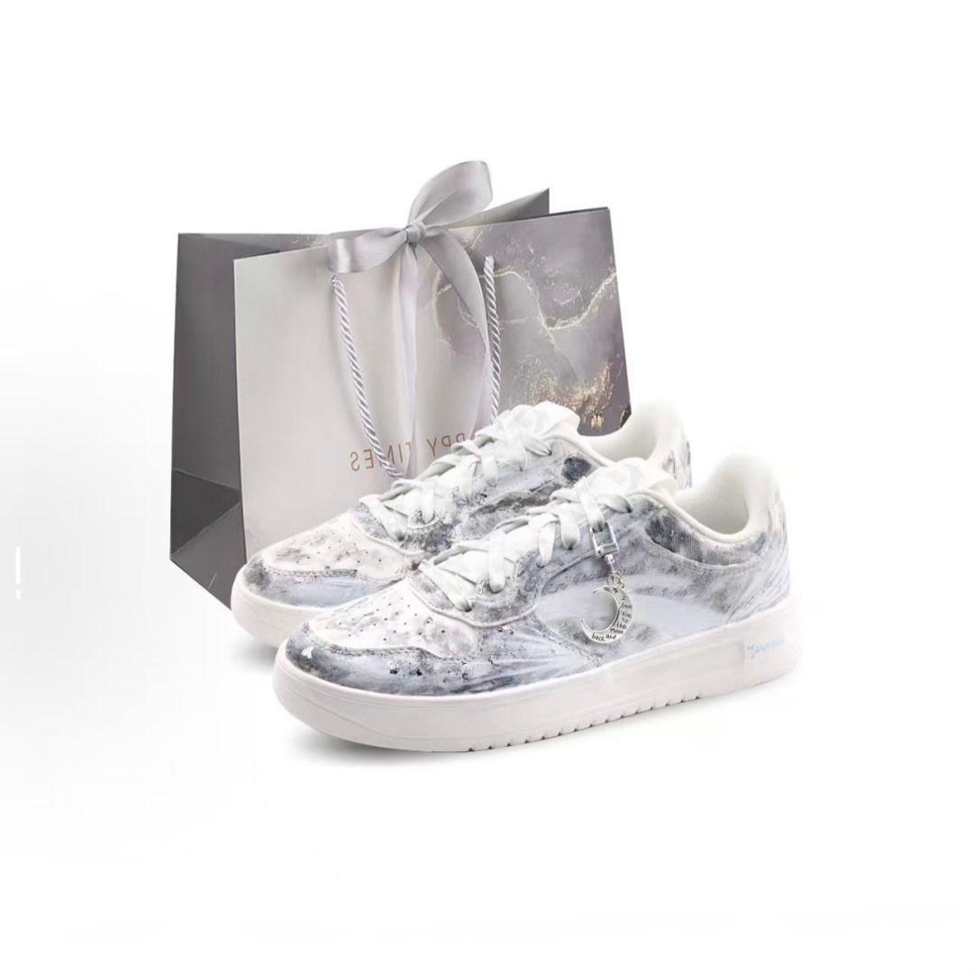 球鞋定制 Anta安踏 轻松 阿耳忒弥斯之月 礼袋秋冬款复古男子板鞋,运动鞋new,板鞋,淘宝优惠券,粉丝福利购,淘宝优惠卷