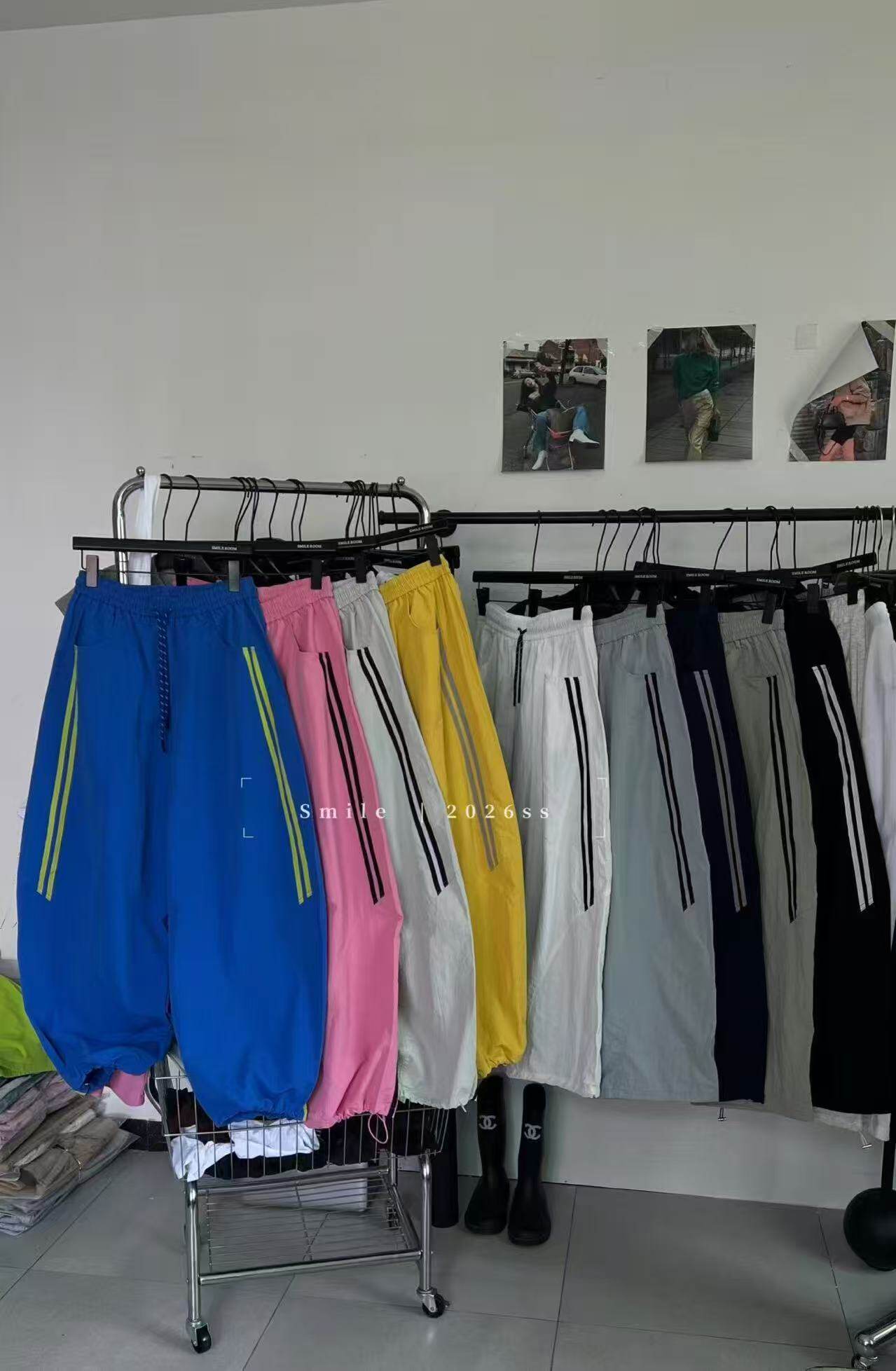 MAOMAO2026新款时尚百搭松紧腰抽绳休闲卫裤女阔腿速干弯刀裤2866