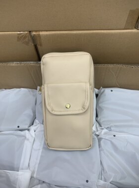 日单无肩带手机包化妆品斜挎包百搭休闲小巧包包