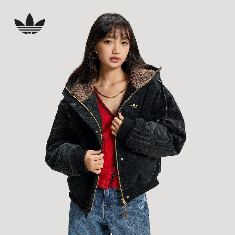 阿迪达斯三叶草棉衣女2026春节马年毛绒领连帽休闲保暖夹克KT0722