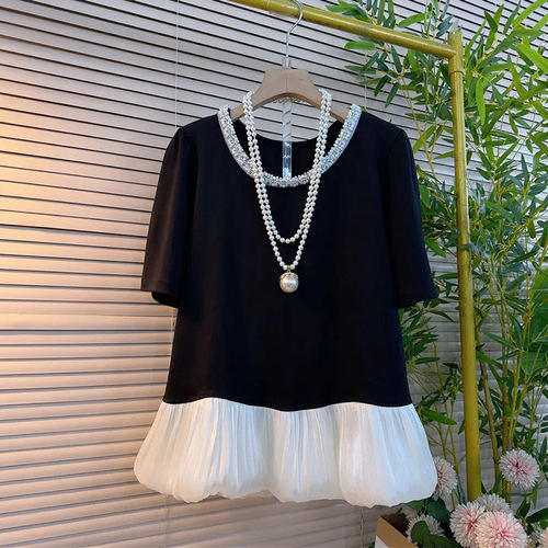 大码女装圆领钉珠拼飞边摆小衫