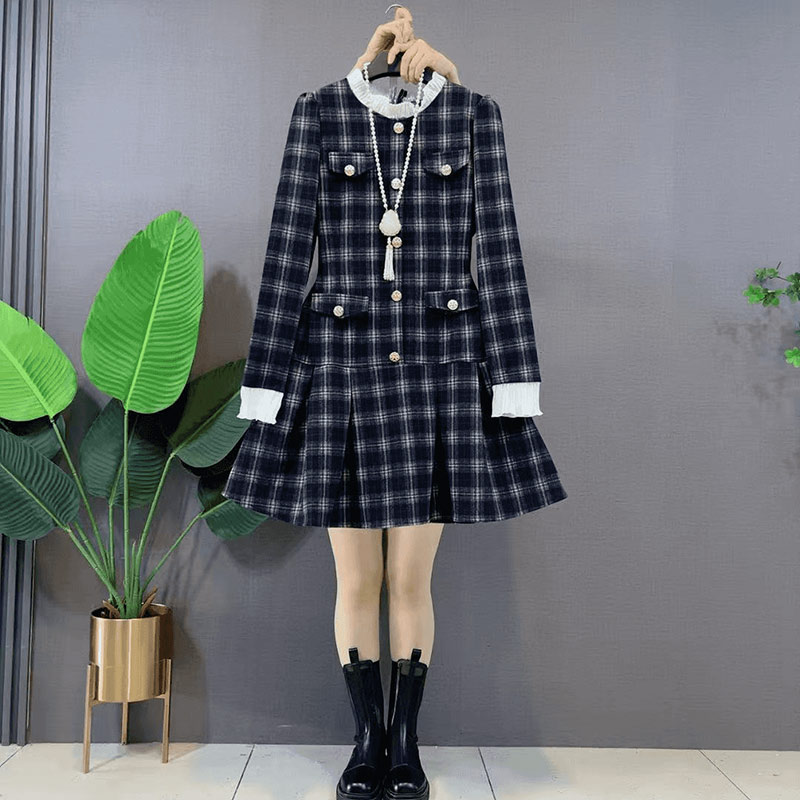 收腰拼色领长袖格子连衣裙