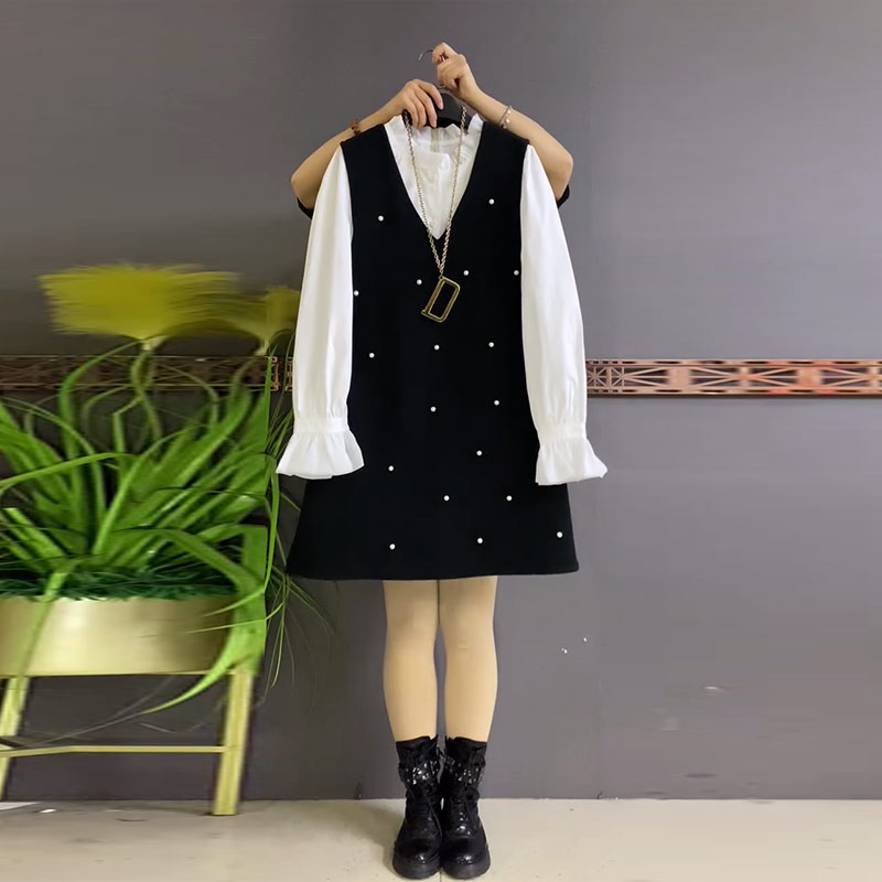 微喇袖口打底衫两件套V领马甲裙