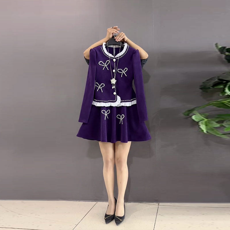 大码女装拼色领钉珠蝴蝶结长袖上衣短裙韩版气质胖妹妹显瘦两件套,女装/女士精品,大码套装,淘宝优惠券,粉丝福利购,淘宝优惠卷