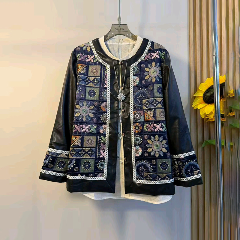 大码女装拼皮长袖花朵国风上衣