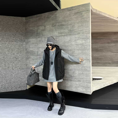 大码女装连帽双兜马甲