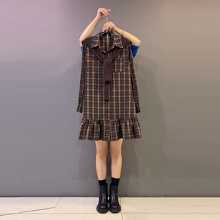 大码女装翻领长袖格子衬衫裙胖妹妹学院风中长款显瘦春秋款连衣裙