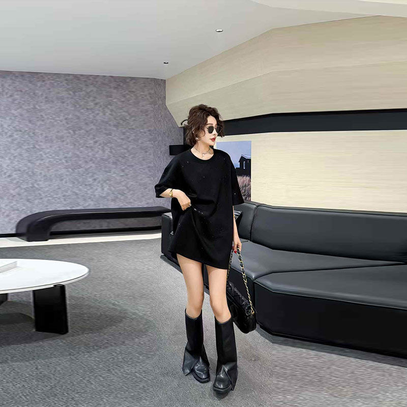 胖妹妹亮钻皇冠图案短袖T恤衫宽松遮肚子大码女装欧洲站洋气上衣,女装/女士精品,大码内搭,淘宝优惠券,粉丝福利购,淘宝优惠卷