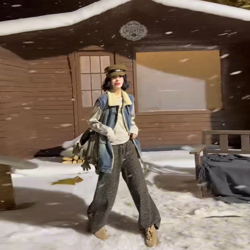 大码女装毛毛内里翻领牛仔马甲