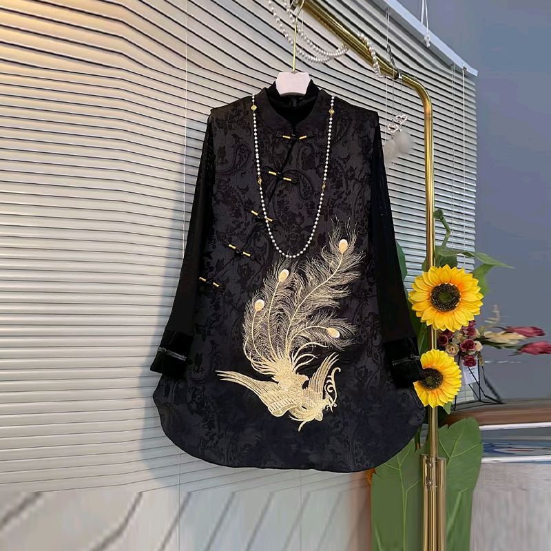 斜盘扣暗花马甲长袖蕾丝肩小衫