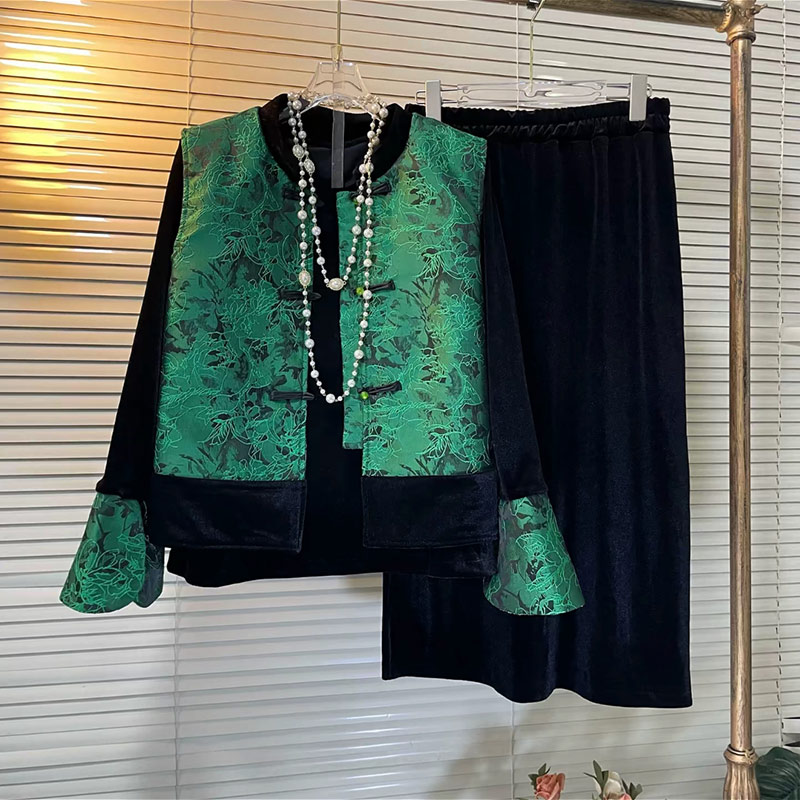 国风马甲微喇袖口打底衫半身套装