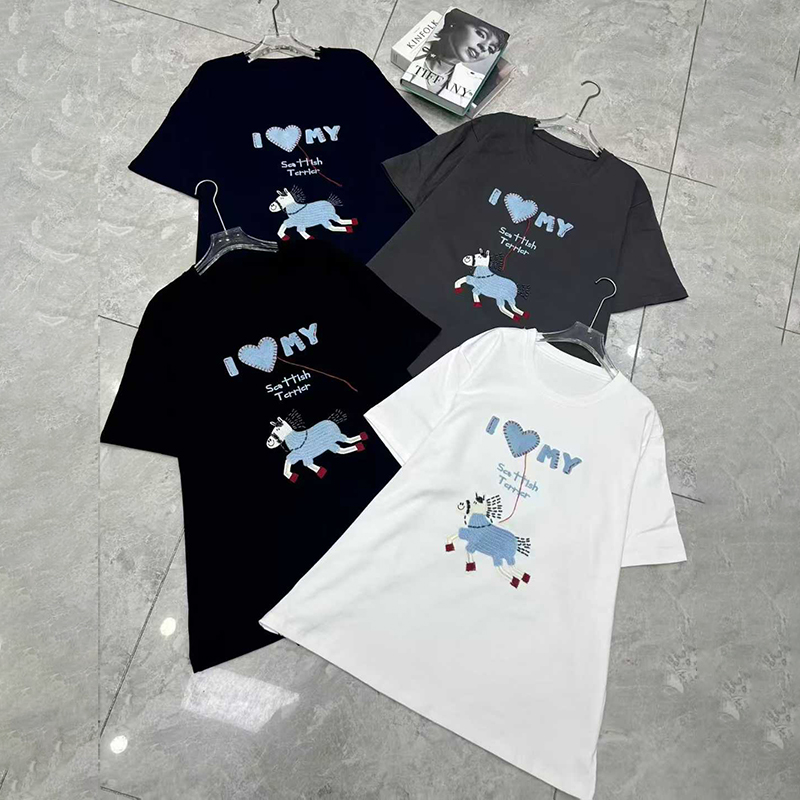 卡通图案圆领爱心字母上衣