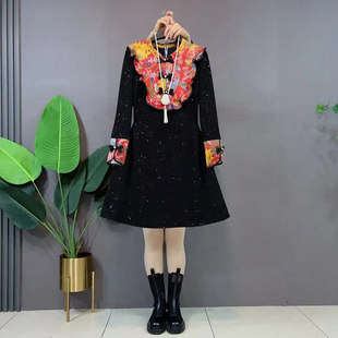 胖妹妹拼色花纹立领盘扣收腰旗袍裙大码女装中长款显瘦冬季连衣裙