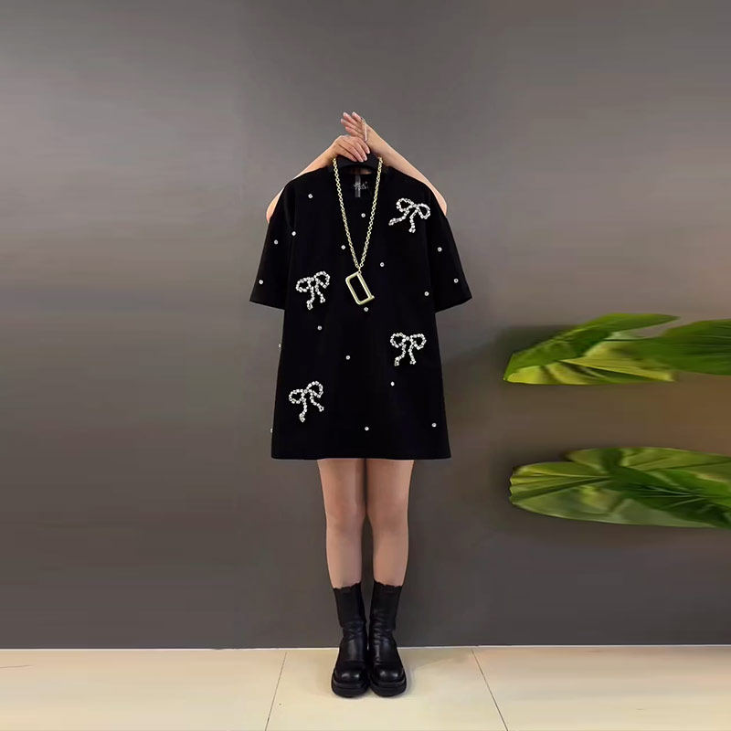 大码女装亮钻蝴蝶结圆领短袖上衣宽松遮肚子欧洲站胖MM休闲T恤衫,女装/女士精品,大码内搭,淘宝优惠券,粉丝福利购,淘宝优惠卷