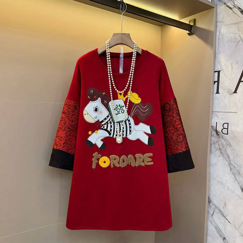 卡通图案拼色袖口连衣裙