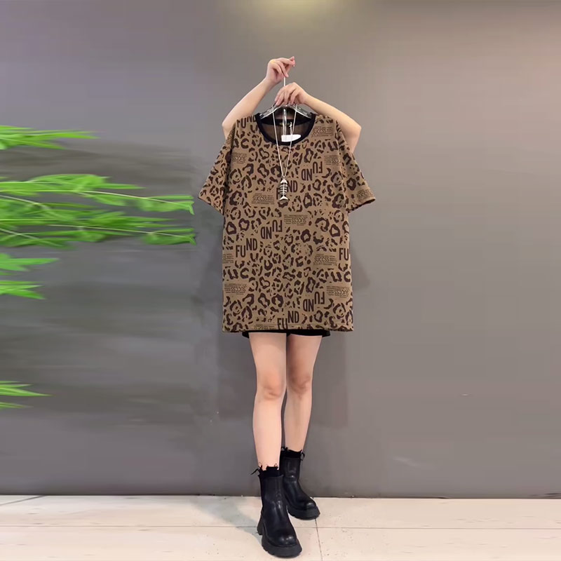 大码女装圆领短袖豹纹上衣