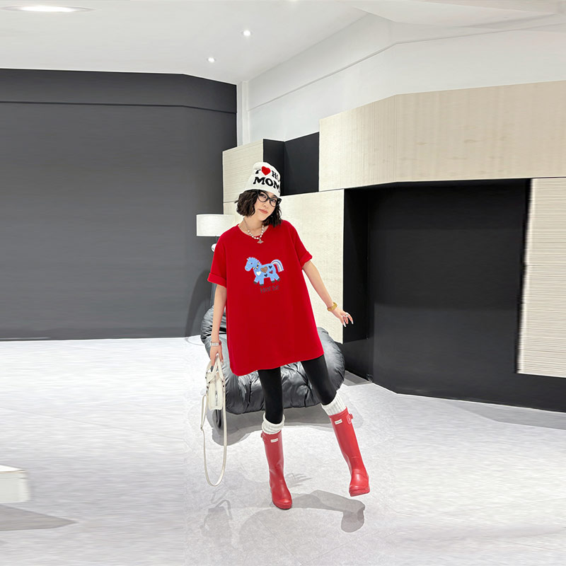 大码女装卡通小马短袖T恤衫