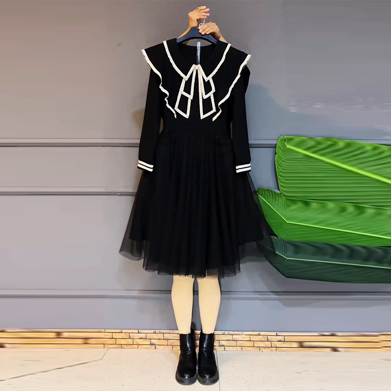 法式胖妹妹赫本方洋气中长款小黑裙加肥大码女装荷叶领收腰网纱裙,女装/女士精品,大码连衣裙,淘宝优惠券,粉丝福利购,淘宝优惠卷