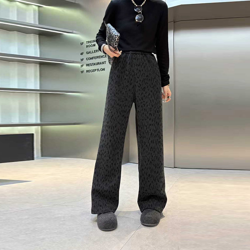 松紧腰阔腿加绒豹纹裤子