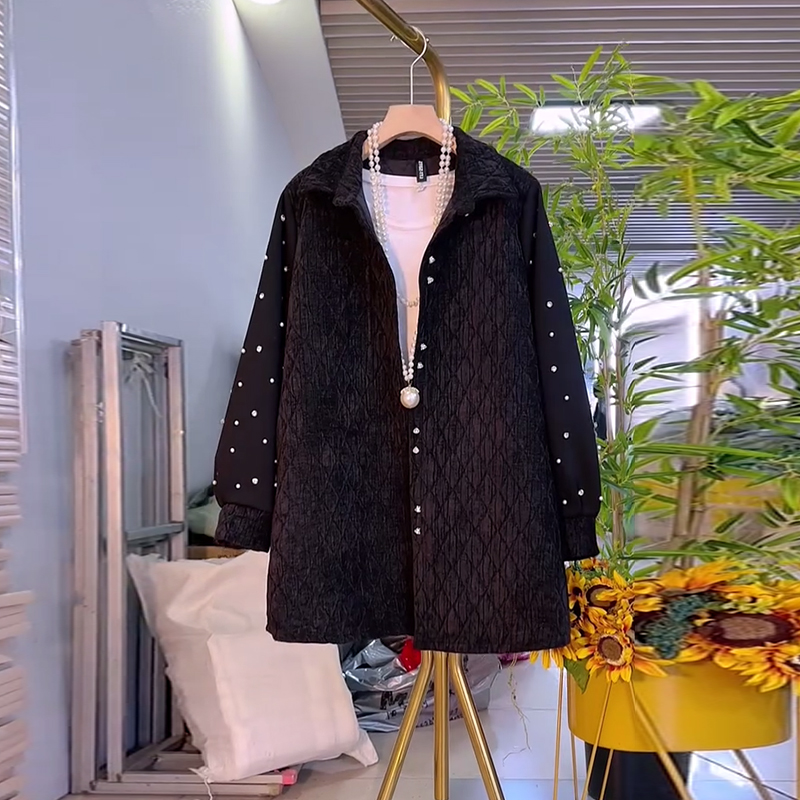 大码女装翻领菱格拼接钻点长袖外套胖妹妹洋气时尚宽松简约大衣潮