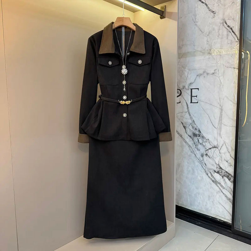 拼色翻领腰带长袖上衣半身裙套装