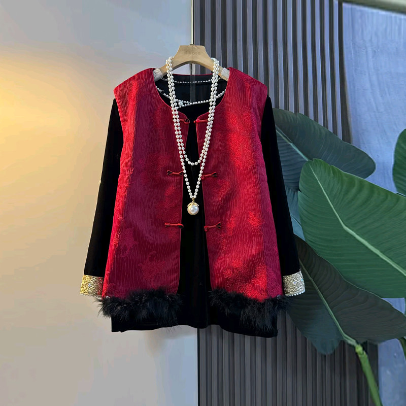 胖MM百搭毛毛底摆盘扣暗花国风马甲加肥大码女装黑色拼色袖口小衫,女装/女士精品,大码内搭,淘宝优惠券,粉丝福利购,淘宝优惠卷