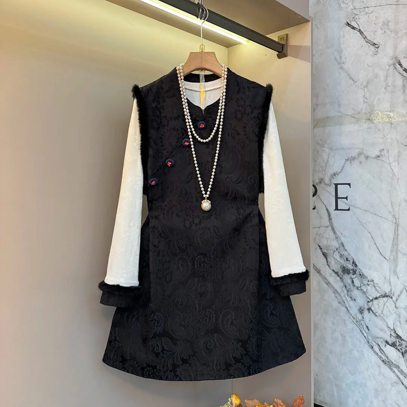 拼色袖口长袖打底衫斜襟马甲裙